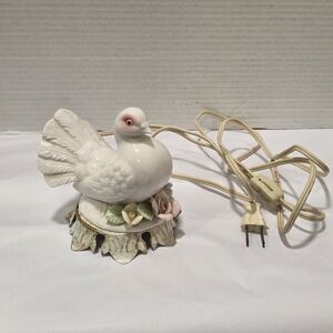 Aladdin Giftware Porcelain Dove With Flowers Vintage Tabletop Nightlight